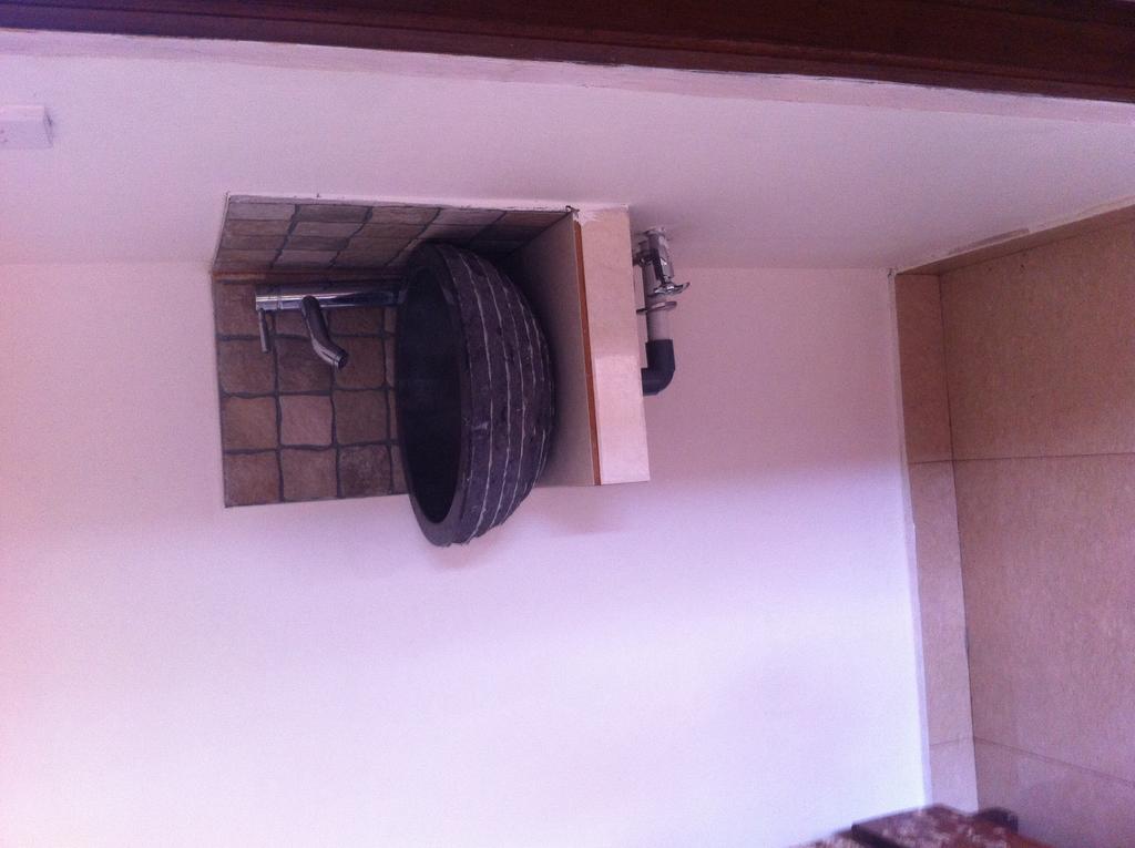 Suandi House Bed & Breakfast Ubud  Room photo