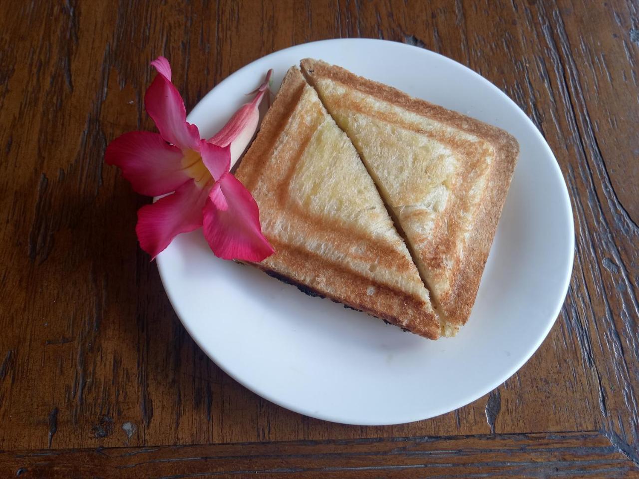 Suandi House Bed & Breakfast Ubud  Exterior photo